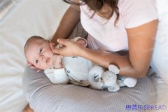 赴美生子最新政策-2025年赴美生子还能稳走吗-老友支招避坑指南